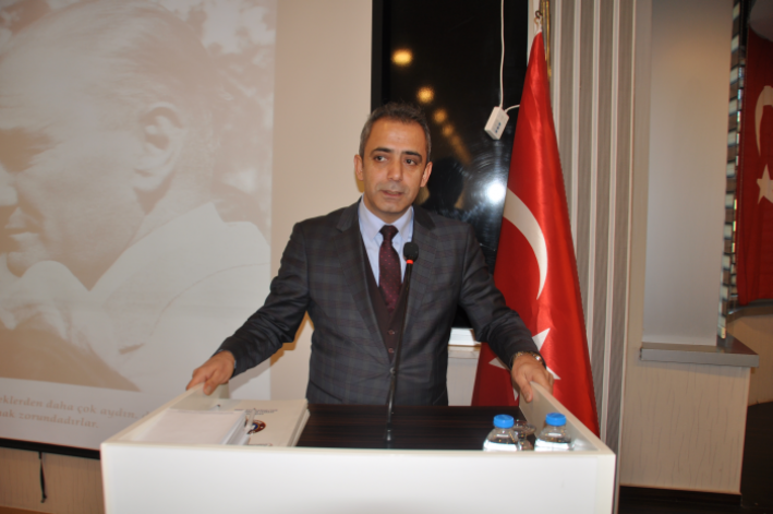 ÖZSEVEN: BAYRAMLAR MANEVİ DEĞERLERİNİN VE SOSYAL YARDIMLAŞMA İLE DAYANIŞMA DUYGULARININ EN GÜZEL GÖSTERGESİDİR