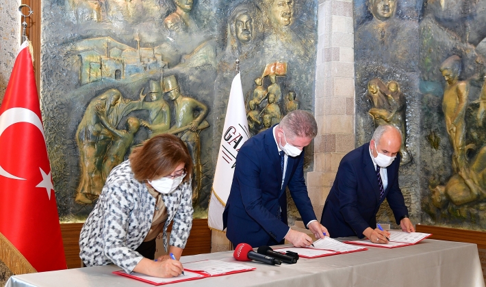 Çocuk, Kadın ve Ailenin Desteklenmesini İçeren İşbirliği Protokolü İmzalandı