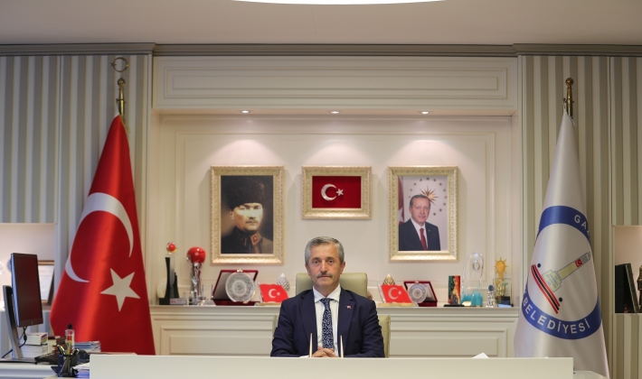 Tahmazoğlu: “Şehitlerimizi rahmet gazilerimizi saygı ile anıyorum”