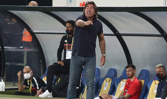 Ricardo Sa Pinto: "Kazanmak için çıktık ve 3 puanı aldığımız için çok mutluyuz"